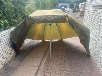 Vistent / karper tent beschikbaar voor biedingen