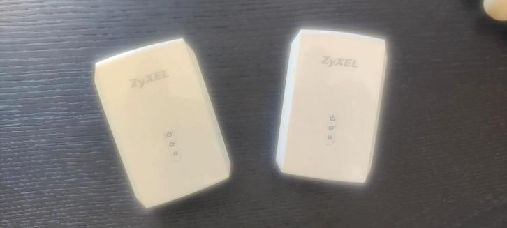 ZyXEL PLA5206 Powerline Adapters (2 stuks), Computers en Software, Powerlines, Gebruikt, Ophalen of Verzenden