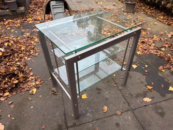 Audio meubel metaal + glas voor platenspeler en apparatuur beschikbaar voor biedingen
