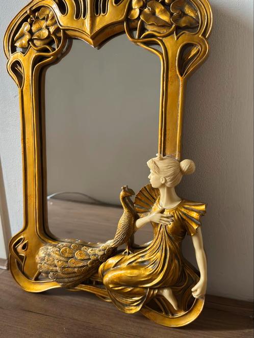 Antieke Spiegel met Gouden Lijst, Antiek en Kunst, Antiek | Spiegels, Minder dan 50 cm, Minder dan 100 cm, Overige vormen, Ophalen of Verzenden