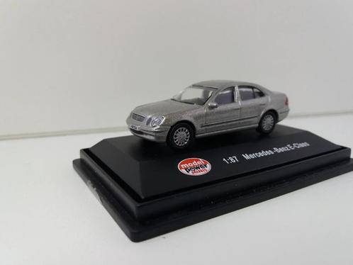 Mercedes Benz E-Class, Hobby en Vrije tijd, Modelauto's | 1:87, Nieuw, Auto, Overige merken, Ophalen of Verzenden
