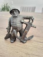 Vintage beeldje van zeeman met anker, Ophalen of Verzenden, Gebruikt, Mens