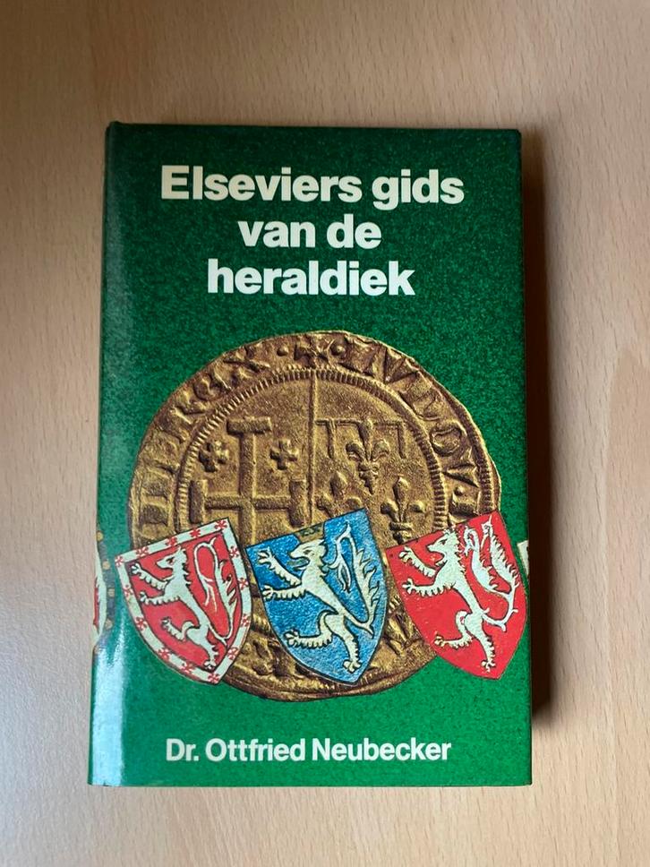 Elseviers gids van de heraldiek, Boeken, Hobby en Vrije tijd, Gelezen, Overige onderwerpen, Ophalen of Verzenden
