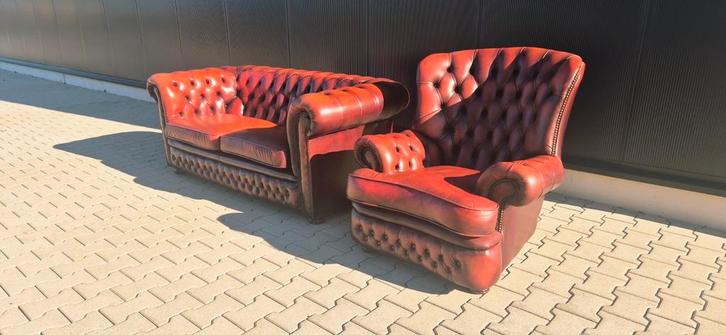 Chesterfield bank en fauteuil, Huis en Inrichting, Banken | Voetenbanken en Poefen, Gebruikt, 125 cm of meer, Rechthoekig, Leer