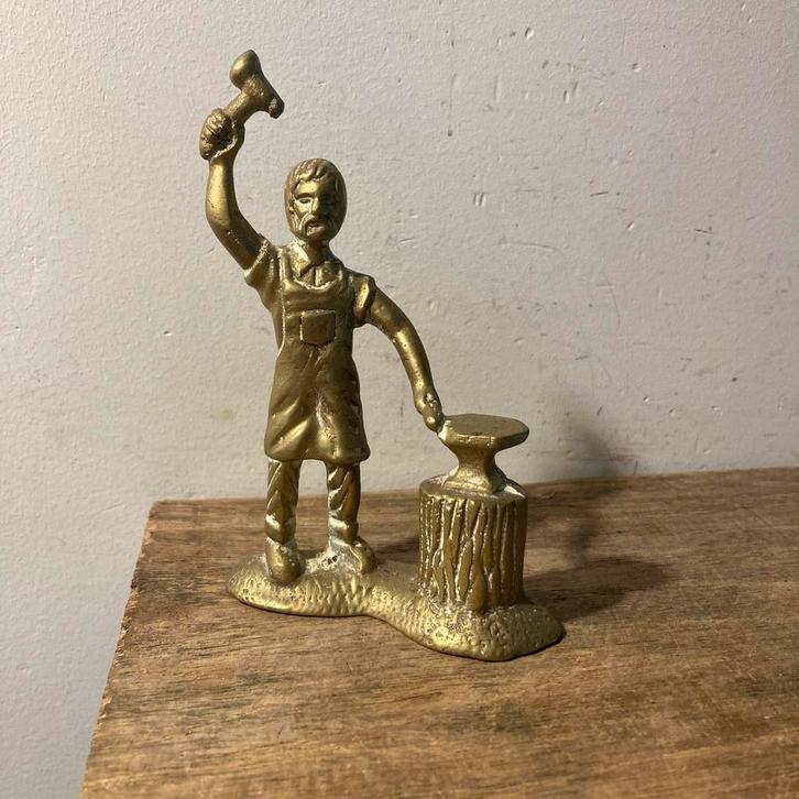 Vintage Messing Beeld van een Ijzersmid, Antiek en Kunst, Curiosa en Brocante, Ophalen of Verzenden