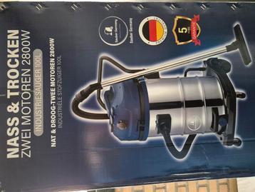 Industriële stofzuiger nat/droog 2800Watt 100 liter nieuw beschikbaar voor biedingen