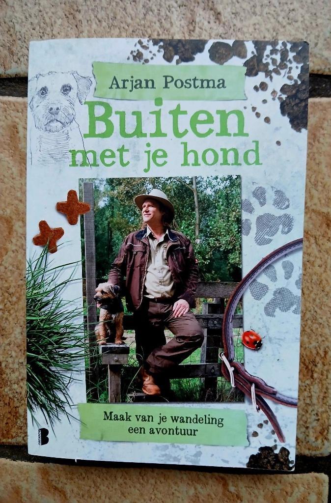 Arjan Postma - Buiten met je hond, Boeken, Natuur, Nieuw, Wandel- of Recreatiegebieden, Ophalen of Verzenden