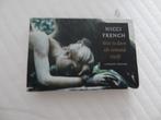 Dwarsligger Nicci French - Wat te doen als iemand sterft, Ophalen of Verzenden, Zo goed als nieuw, Nicci French