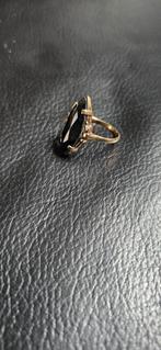 Gouden damesring met blauwe granaat 14kt, Sieraden, Tassen en Uiterlijk, Ringen, Ophalen of Verzenden, Zo goed als nieuw, 17 tot 18