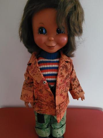 vintage Goebel pop uit 1970 beschikbaar voor biedingen