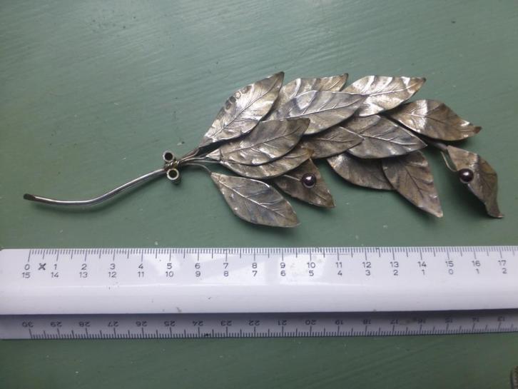Antieke echt Zilveren Lauwerkrans-Tak / gemerkt + gesigneerd, Antiek en Kunst, Antiek | Goud en Zilver, Zilver, Verzenden