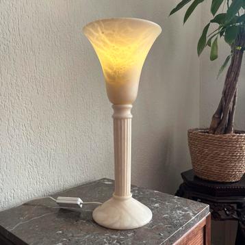 Vintage Spaanse Albaster lamp 1970 beschikbaar voor biedingen