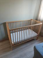Naturel hout ledikant, Kinderen en Baby's, Babywiegjes en Ledikanten, Ophalen of Verzenden, Gebruikt, Ledikant