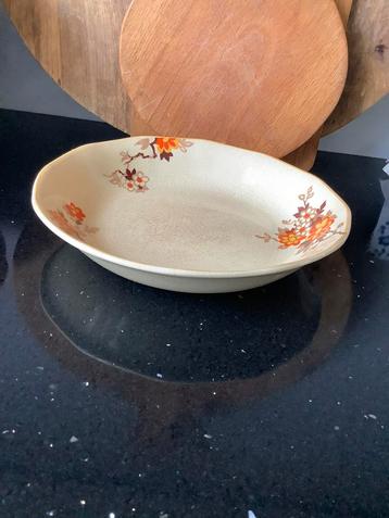Schaaltje Barker Bros Tudor ware art deco beschikbaar voor biedingen