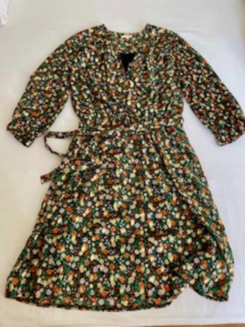 Zwierig jurkje LILI & LALA, M, deels gevoerd. Zwart + bloem, Kleding | Dames, Jurken, Zo goed als nieuw, Maat 38/40 (M), Zwart