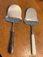 2x kaasschaaf brocante antiek noors rvs spor + verzilverd, Ophalen of Verzenden