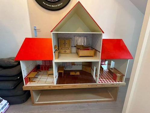 Gratis XXL poppenhuis, Kinderen en Baby's, Speelgoed | Poppenhuizen, Gebruikt, Poppenhuis, Ophalen