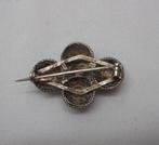 Zilveren antiek Zeeuwse knoppen broche nr.1086, Verzenden, Minder dan 4 cm, Zo goed als nieuw, Zilver
