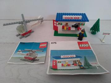 Lego : Vintage 675 Snack Bar & 626 helicopter  met boekjes beschikbaar voor biedingen