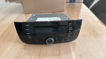 Autoradio orgineel Fiat Punto Evo beschikbaar voor biedingen
