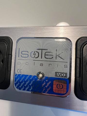 Isotek: Evo3 polaris 6-voudig netfilter beschikbaar voor biedingen