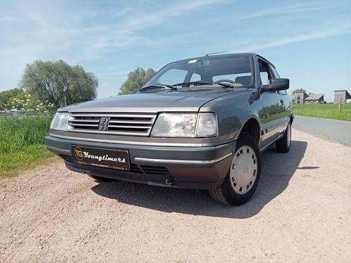 Peugeot 309 1.3 XR bwjr 1989 179.270 km <APK 03/2026!>, Auto's, Peugeot, Particulier, Radio, Benzine, Hatchback, Handgeschakeld