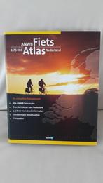 ANWB Fiets Atlas van Nederland, Boeken, Atlassen en Landkaarten, Nederland, Gelezen, 2000 tot heden, Ophalen of Verzenden