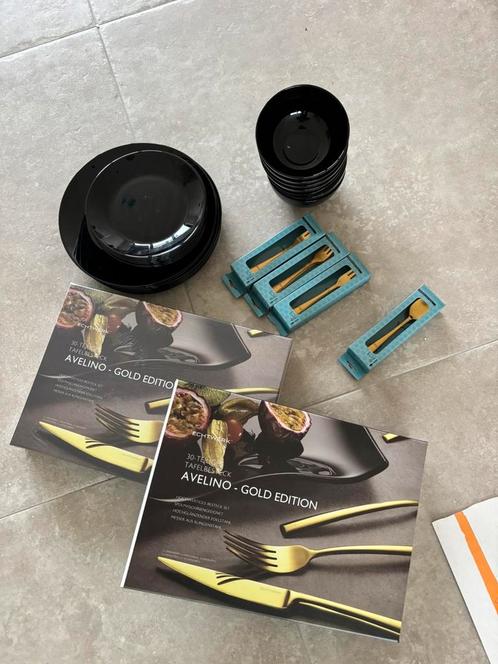 Uitzet set !, Huis en Inrichting, Keuken | Servies, Nieuw, Overige stijlen, Ophalen