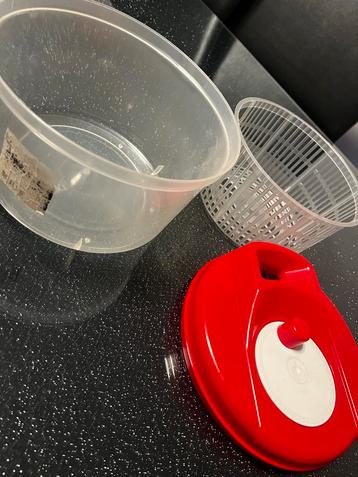 Salade centrifuge beschikbaar voor biedingen