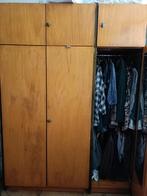 Houten kledingkast, Huis en Inrichting, Kasten | Kledingkasten, 150 tot 200 cm, Jaren '60, Overige materialen, Met hangruimte