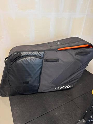 Canyon Signature Pro fietskoffer beschikbaar voor biedingen