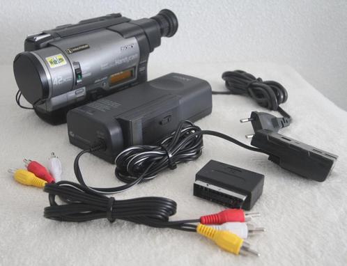 Sony CCD-TR1100E Videocamera HI8 - Video8 & Garantie, Audio, Tv en Foto, Videocamera's Analoog, Camera, Hi 8, Ophalen of Verzenden