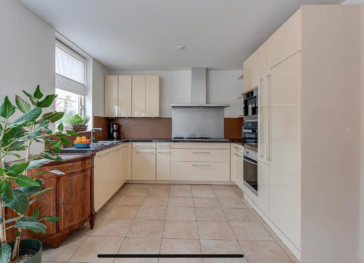 Poggen Pohl keuken met Gaggenau en Miele apparatuur, Huis en Inrichting, Keuken | Complete keukens, Gebruikt, U-keuken, Crème