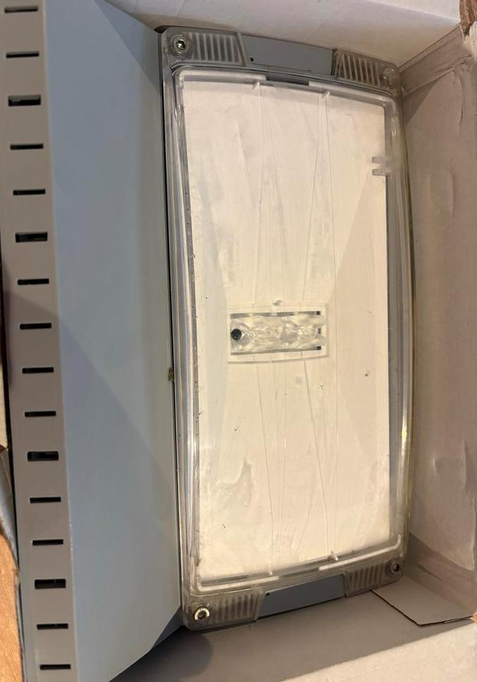 Eaton Outdoor Wandlamp - Perfect voor Buiten!, Tuin en Terras, Buitenverlichting, Nieuw, Wandlamp, Kunststof, Minder dan 50 watt