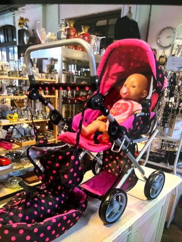 Kinder poppen wandelwagen beschikbaar voor biedingen
