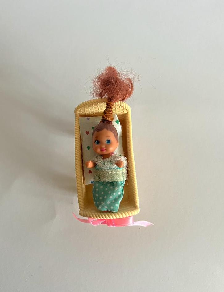 Snoezig vintage barbiepopje krissy barbie popje pop, Verzamelen, Poppenhuizen en Toebehoren, Gebruikt, Poppenhuis, Ophalen of Verzenden