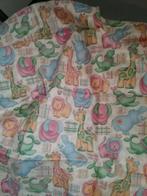 Lapje kinderstof met lieve diertjes in zachte kleuren, Hobby en Vrije tijd, Stoffen en Lappen, Overige kleuren, Nieuw, Ophalen of Verzenden