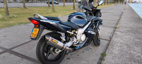 Verlaagde Honda CBR 600 F PC35 2001, Motoren, Motoren | Honda, Particulier, Sport, meer dan 35 kW, 4 cilinders, Motorrijbewijs A