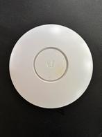 Ubiquiti UniFi AP wifi versterker, Computers en Software, Accesspoints, Ophalen of Verzenden, Gebruikt