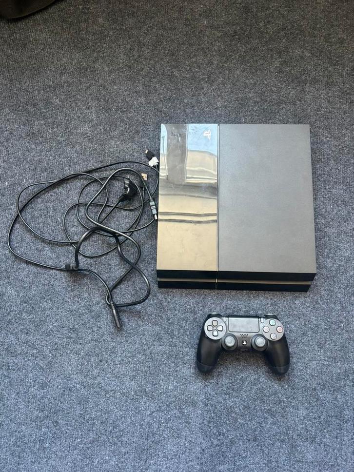 Ps4 1TB compleet met lage firmware, Spelcomputers en Games, Spelcomputers | Sony PlayStation 4, Zo goed als nieuw, Original, Met 1 controller