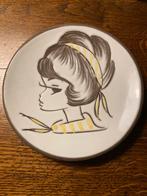 Kekke vintage wandbordje met meisjekopje, Ophalen of Verzenden