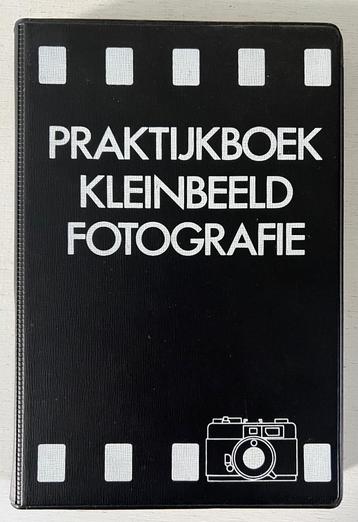 Praktijkboek kleinbeeld fotografie - Calder John Garrett beschikbaar voor biedingen