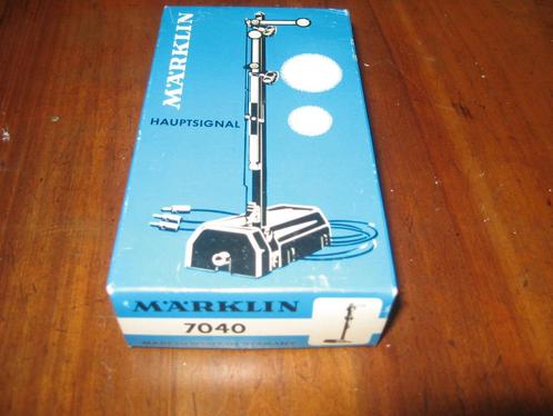 MARKLIN 7040 en 7041 800 Hoofdseinen met 2 armen, Hobby en Vrije tijd, Modeltreinen | H0, Zo goed als nieuw, Overige typen, Wisselstroom