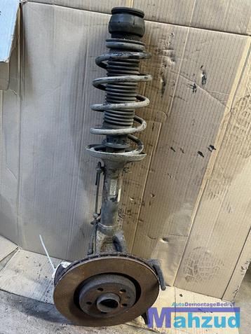 VW GOLF 4 rechts voor veerpoot 1998-2003 beschikbaar voor biedingen