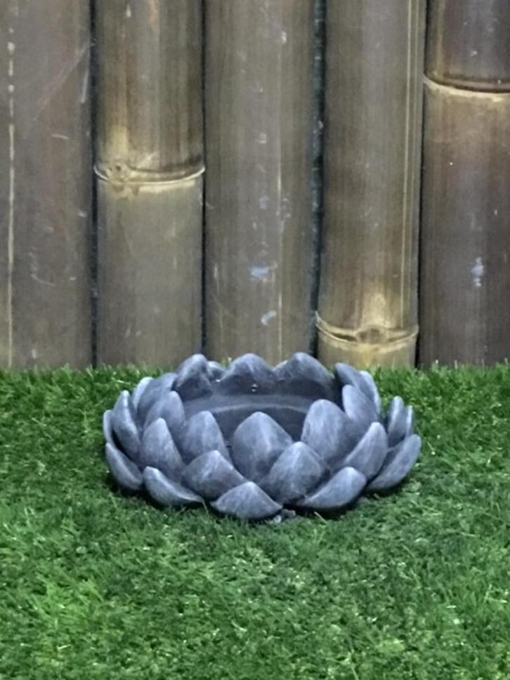 Lotusbloem nr.90, Tuin en Terras, Tuinbeelden, Nieuw, Overige typen, Beton, Ophalen