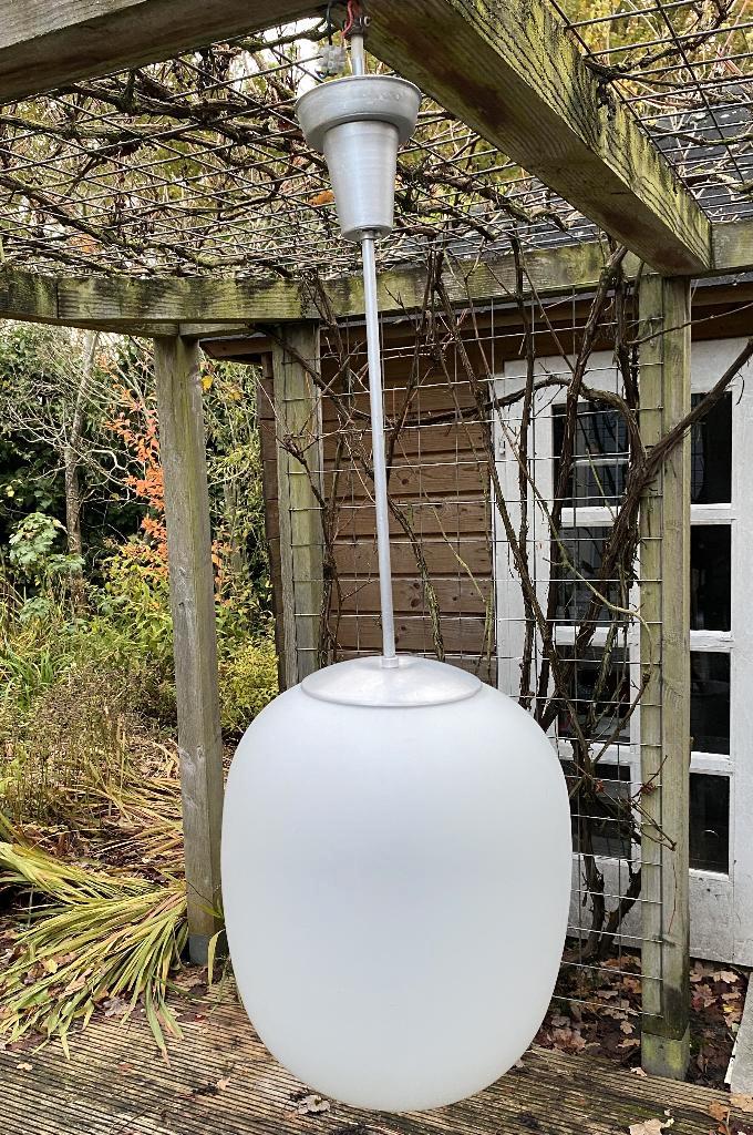 Leuke Philips Schoollamp - retro mid century dutch design, Huis en Inrichting, Lampen | Hanglampen, Gebruikt, 75 cm of meer, Glas