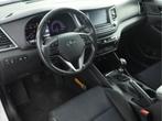Hyundai Tucson 2.0 CRDI MT 2WD Comfort | Grijs kenteken | ex, Auto's, 21 km/l, 4 cilinders, Wit, Origineel Nederlands