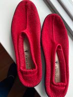 Portugese schoenen, maat 44  voor hinnen en buiten, Kleding | Dames, Instappers, Ophalen of Verzenden, Zo goed als nieuw, Rood