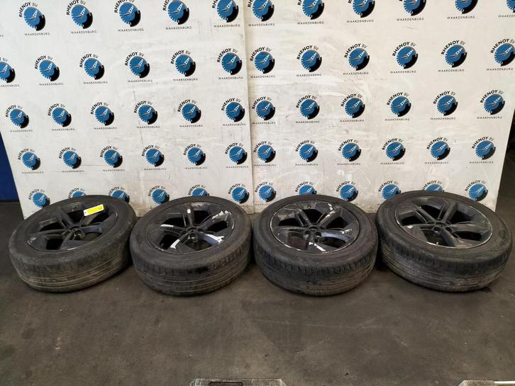 E-pace velgen set 19 inch zie foto,s, Auto-onderdelen, Banden en Velgen, Banden en Velgen, Personenwagen, Gebruikt, ARN erkend