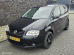 Volkswagen Touran 1.4 TSI Business, Gebruikt, 4 cilinders, Zwart, Electronic Stability Program (ESP)